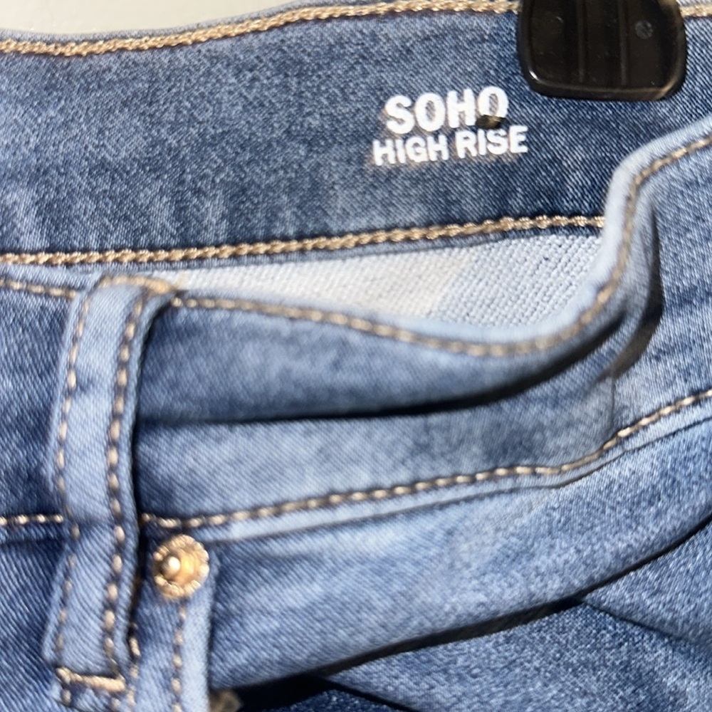 Nicole Miller Soho High Rise Denim Bermuda Shorts Size 6 Stretch Classic Blue - Picture 6 of 8